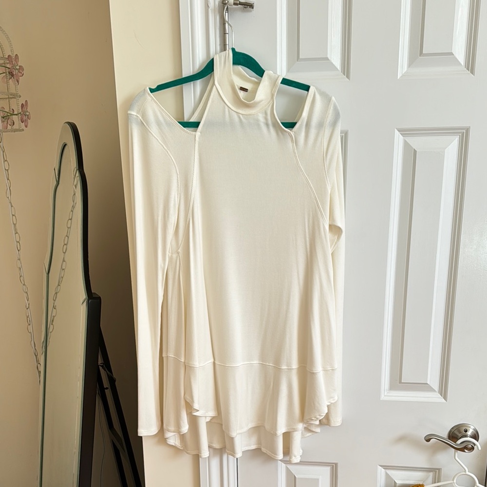 Elegant Cream Women's Top